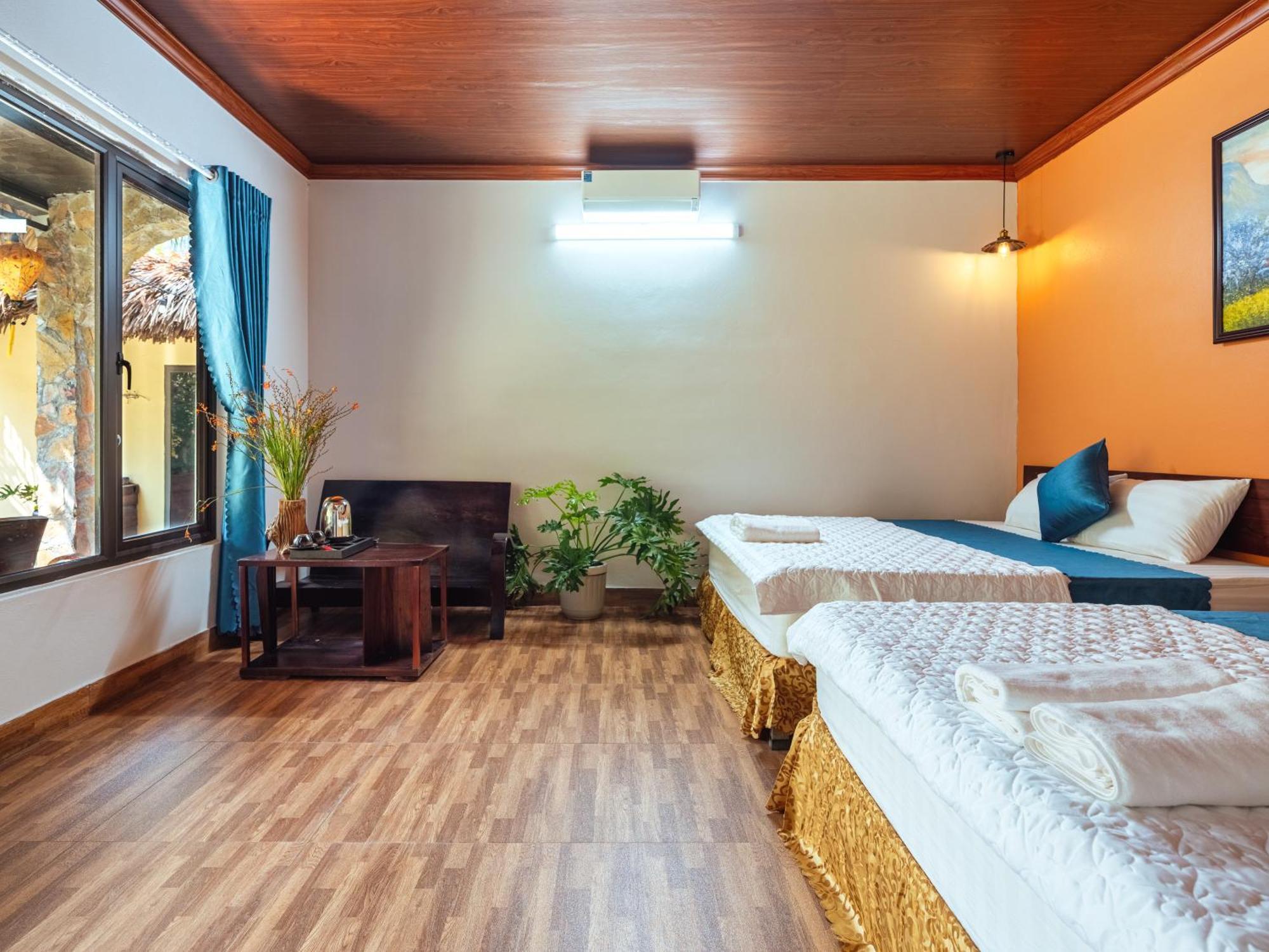 Cozy Beer Garden Homestay นิญบิ่ญ ภายนอก รูปภาพ